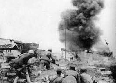 1945